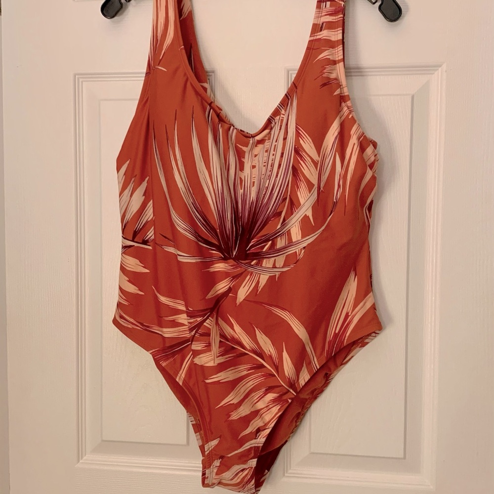 NWOT One Piece Swimsuit